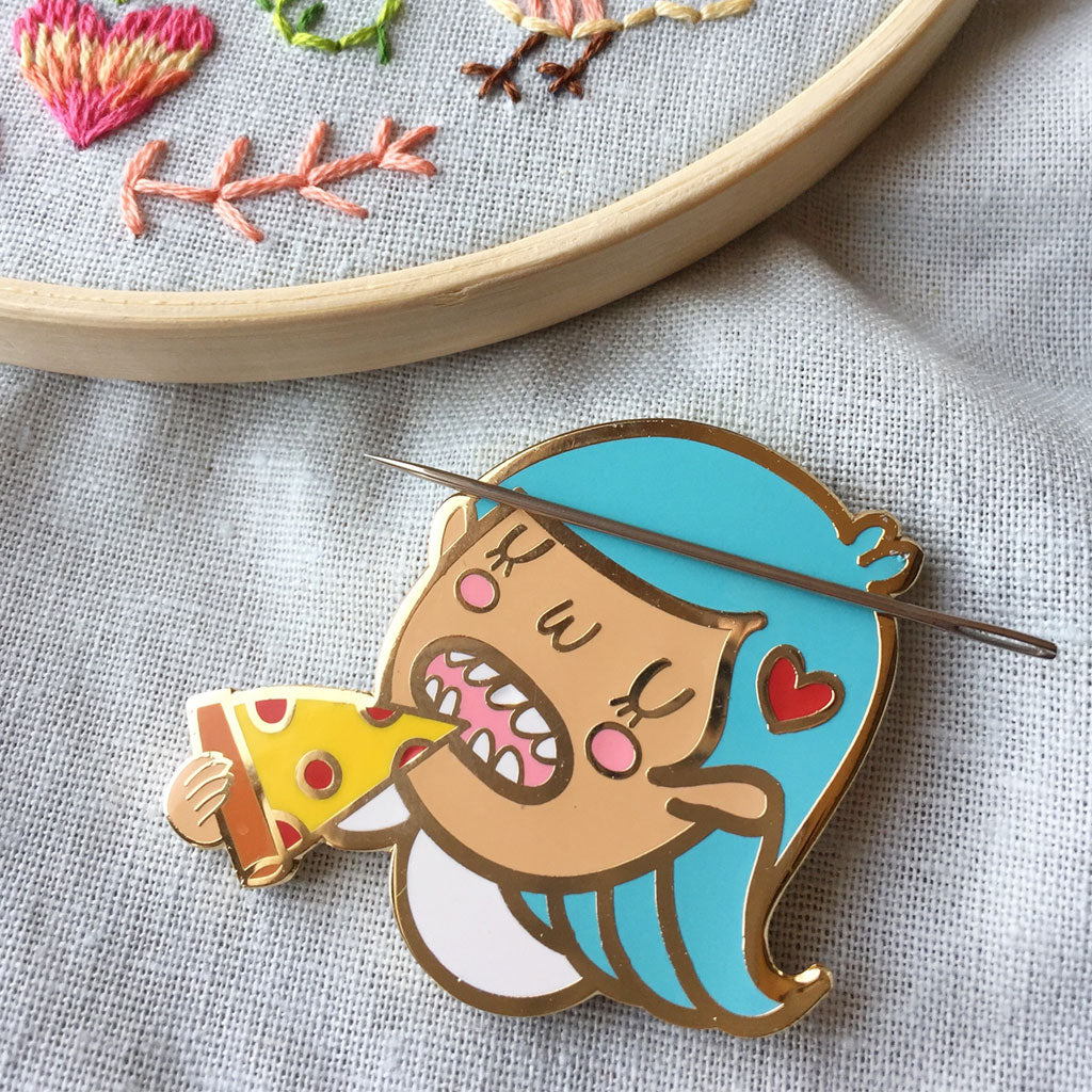 Hoop Flair Needle Minder - TUESDAY BASSEN