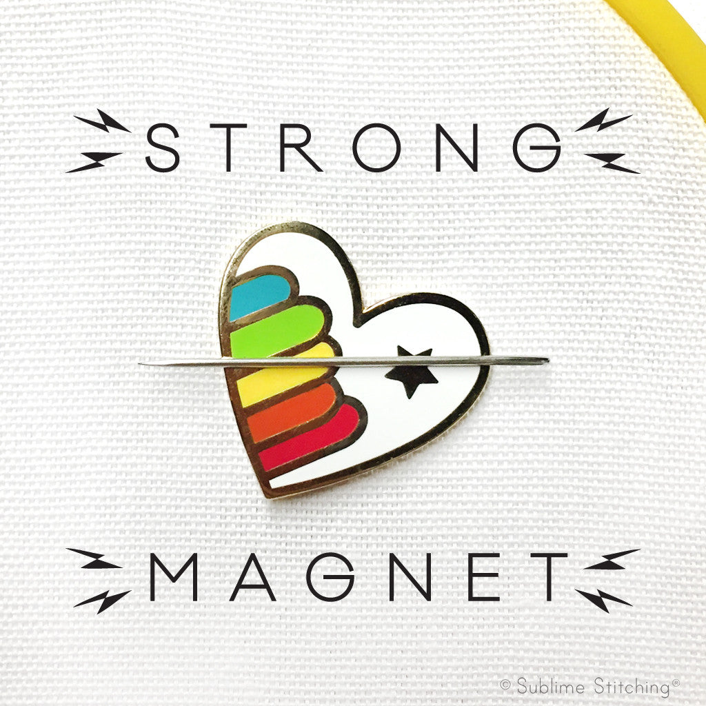 Rainbow Heart Magnetic Needle Minder Hoop Flair