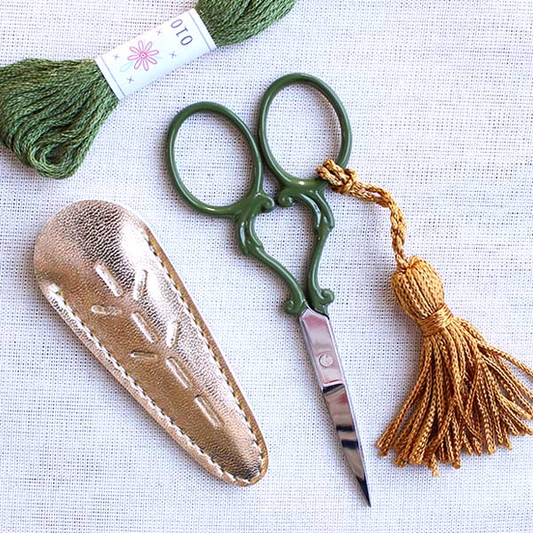 Leaf Handle Embroidery Scissors - Available in 3 colors - MyNotions
